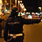 Più polizia e carabinieri in strada contro feste e veglioni, 30 milioni di controlli da marzo