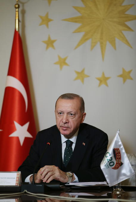 Erdogan, rimettiamo relazioni con Ue su binario giusto
