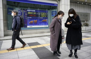 Borsa: Tokyo, apertura poco mossa (-0,15%)