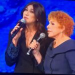 Ornella Vanoni e Virginia Raffaele: karaoke con Tristezza