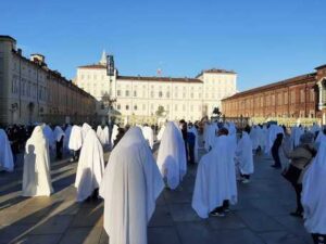 Covid: operatori fitness 'fantasmi' in centro Torino
