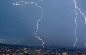 Rovesci e temporali, allerta gialla in Sicilia