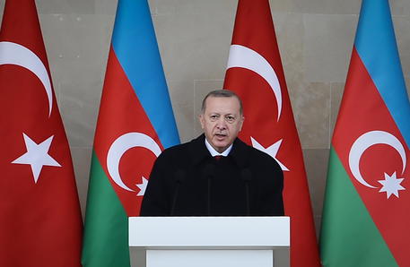 Giorno Memoria: Erdogan, agire contro il virus del razzismo