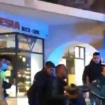 Merano, rissa sotto al municipio: giovani contro polizia VIDEO