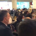 Arancione alla catanese, il centro commerciale è strapieno VIDEO