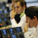 Borsa: Milano +3% con arrivo Draghi al Quirinale
