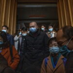 Oms a Wuhan, Covid nato in laboratorio? Scenario da film