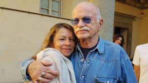 Perchè Amanda Sandreli, figlia di Gino Paoli, non si chiama Paoli?