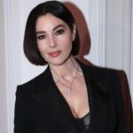 Monica Bellucci sfoggia il nuovo taglio: un caschetto corto