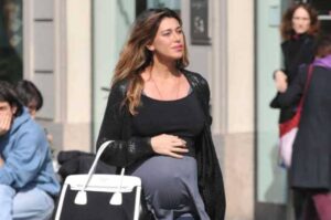 "Sì, sono incinta”, Belen Rodriguez conferma la lieta notizia