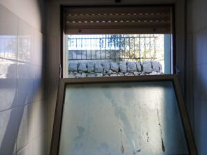 Danneggiate da vandali due scuole nel Ragusano