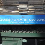Mafia: bomba carta davanti casa e bar fratello boss Catania