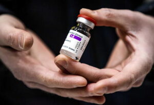 Vaccini:al via da domani somministrazione AstraZeneca