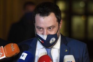 Governo Draghi subito diviso su sci e lockdown: Salvini è tornato