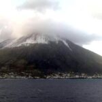 Maltempo: neve sulla Sicilia, anche alle Eolie