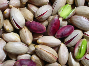 Pistacchio straniero venduto per pistacchio di Bronte