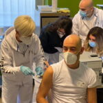 Germania, malori dopo AstraZeneca: vaccini sospesi in alcune città