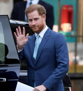 Harry 'pronto a partire' se il principe Filippo peggiorasse