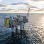 Petrolio: Wti torna sotto i 60 dollari al barile a 59,82