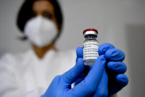 Vaccini: Afp, 200 mln di dosi nel mondo, 45% nei G7
