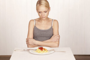 Disturbi alimentari: anoressia e bulimia in aumento negli adolescenti