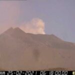 Etna: notte 'tranquilla' sul vulcano dopo fase parossistica