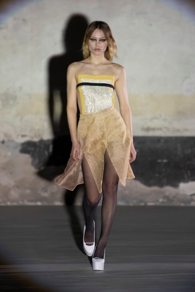 NÂ°21, Sfilata FW 21/22, Vogue Runway