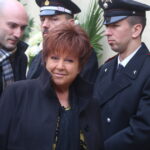 Sanremo, Orietta Berti viola coprifuoco: inseguita da 3 auto della polizia