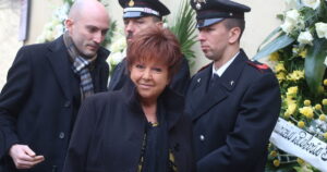 Sanremo, Orietta Berti viola coprifuoco: inseguita da 3 auto della polizia
