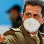Figliuolo, il nuovo commissario che va in tv vestito come Fidel Castro