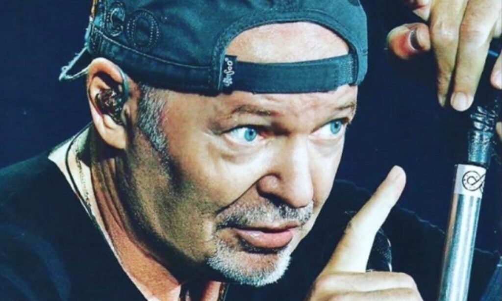 Vasco Rossi nuovo album a novembre: "Sar&agrave; di forma e di sostanza"