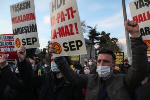 Turchia: vizi formali, respinta richiesta bando curdi Hdp
