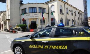 Truffa e peculato, arrestato colonnello guardia di finanza