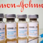 Vaccino Johnson & Johnson, 4 trombosi, si va a revisione
