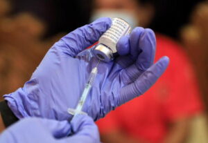 Caso vaccini: salma professore biellese verrà riesumata