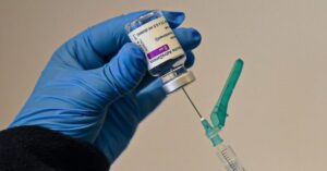 Sicilia, 63enne muore 3 giorni dopo vaccino AstraZeneca