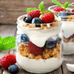 Dieta dello yogurt : il menù per rimettersi in forma velocemente