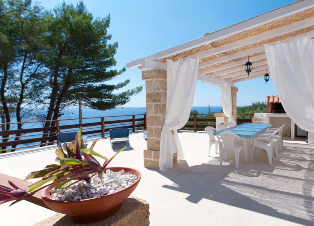 Case al mare: boom anche in Sicilia, e non per le vacanze