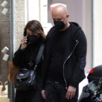 Cristina D'Avena, a passeggio in incognito con il fidanzato