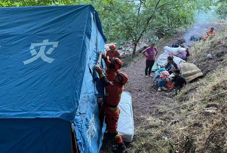 Terremoti: Cina, almeno 3 morti e 27 feriti nello Yunnan