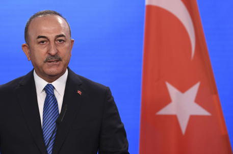Turchia-Grecia: nuovi colloqui politici, Cavusoglu ad Atene