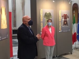 Mostre: a Sant'Eulalia 'Trame di sete tra Spagna e Palermo'