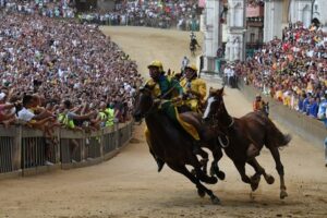 Palio di Siena 2 luglio annullato per Covid, 16/8 in forse
