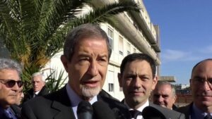 Razza bis, le ragioni di Musumeci: "E' solo indagato come tanti all'Ars"