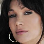 Luisa Corna annuncia le sue nozze con il suo Stefano di 15 anni più giovane