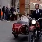 Luca Argentero e Cristina Marino nozze a sorpresa in sidecar