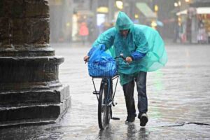 Naufragio a Milano, mezzo secolo dopo piove ancora