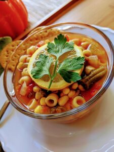 Dieta del minestrone: quanto si dimagrisce e schema settimanale