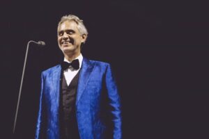 La voce di Bocelli per la cerimonia di apertura degli Europei