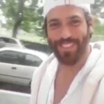 Can Yaman saluta Sabrina, chi è la misteriosa fan? «Sono io!» VIDEO